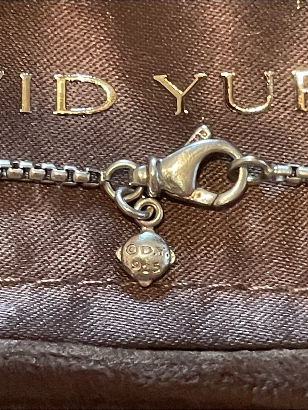David Yurman Sterling Silver Charm Clasp with Box Chain - Silver